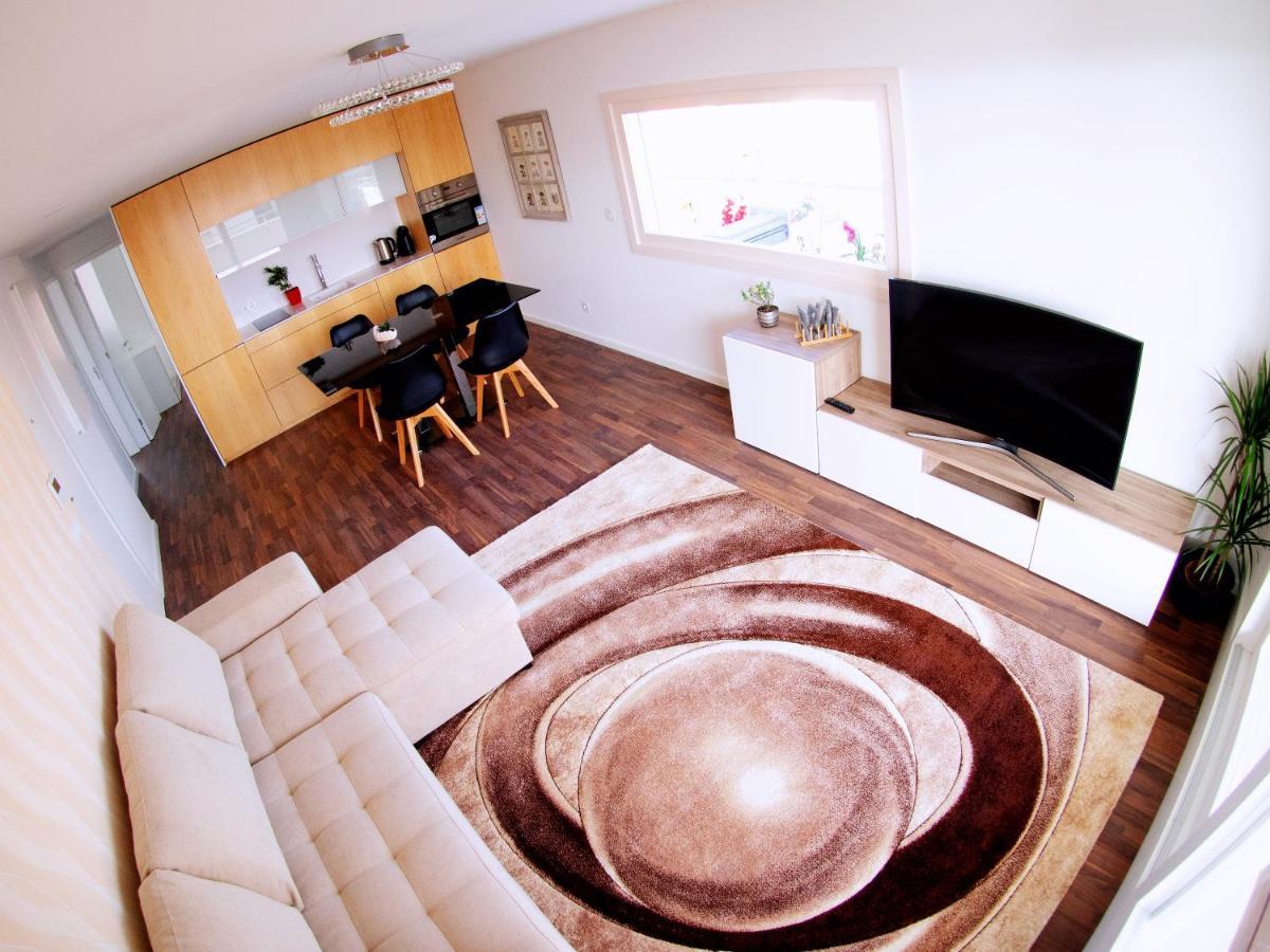 Unique Penthouse Porto Near Livaria Lello - 40M2 Terrace And Free Parking Exterior photo